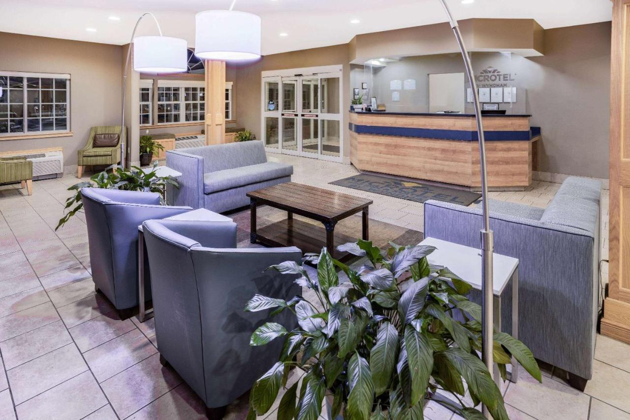 Microtel Inn & Suites By Wyndham Johnstown Eksteriør billede