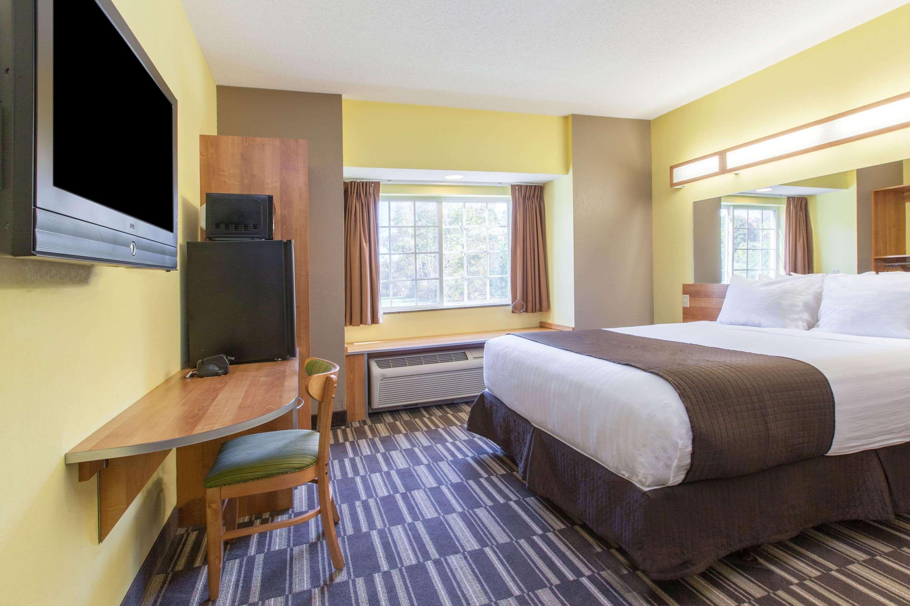 Microtel Inn & Suites By Wyndham Johnstown Eksteriør billede