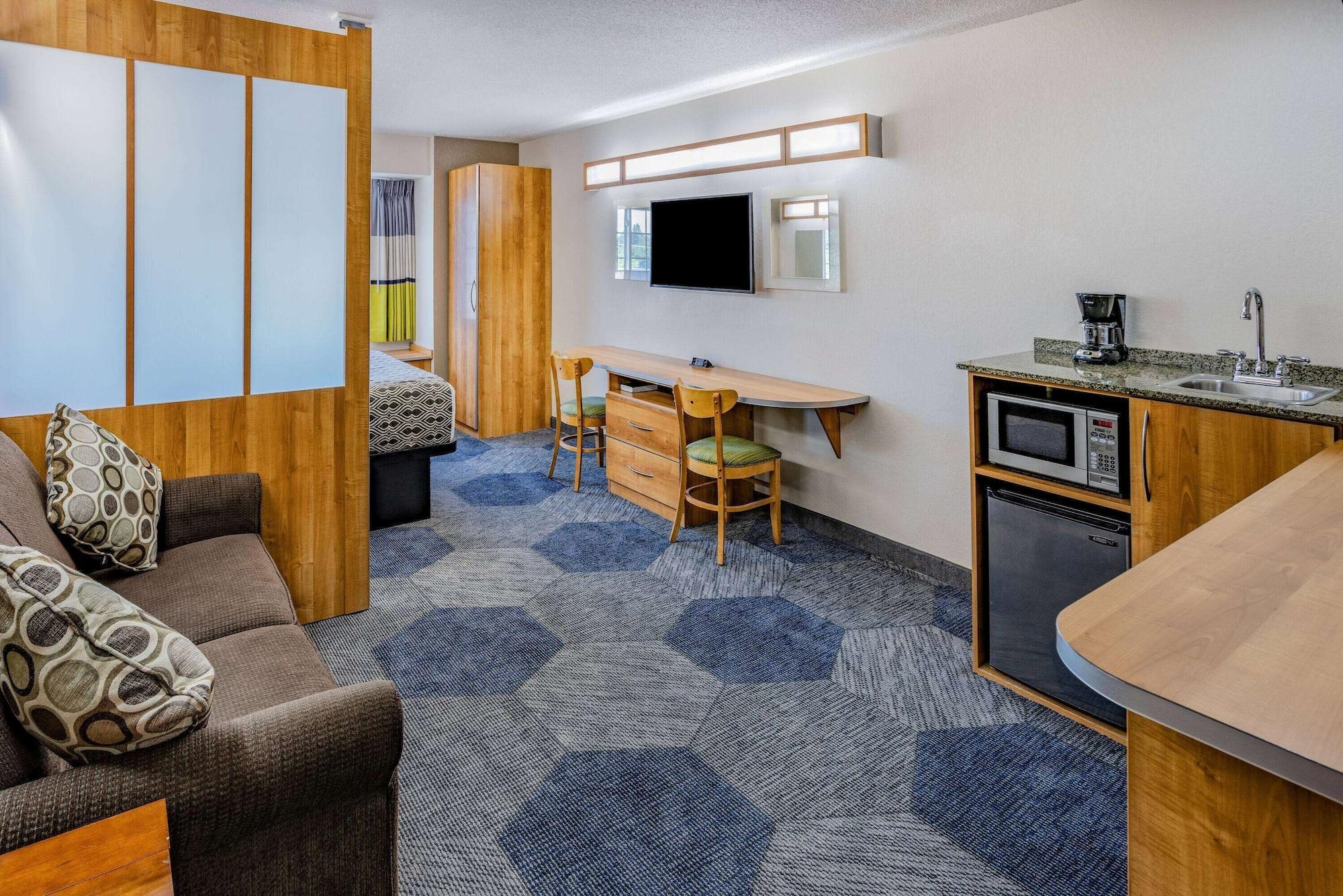 Microtel Inn & Suites By Wyndham Johnstown Eksteriør billede